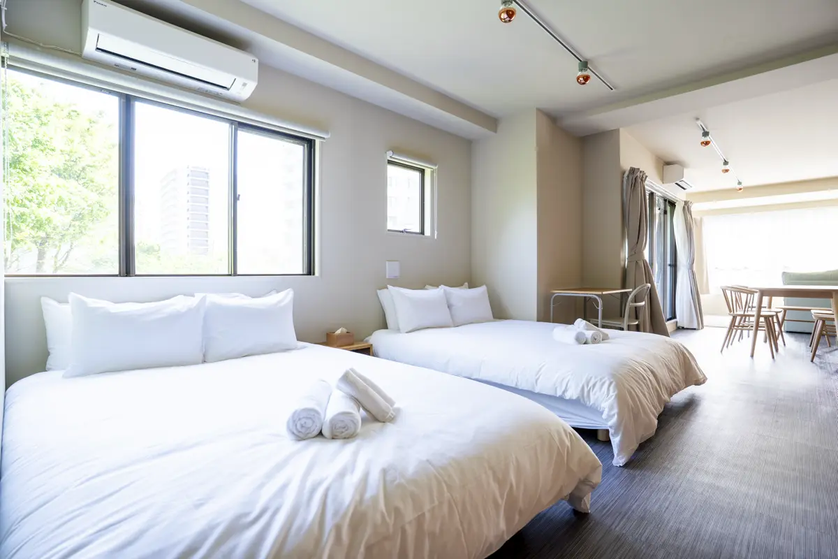 301 Balcony Suite - Bed Room